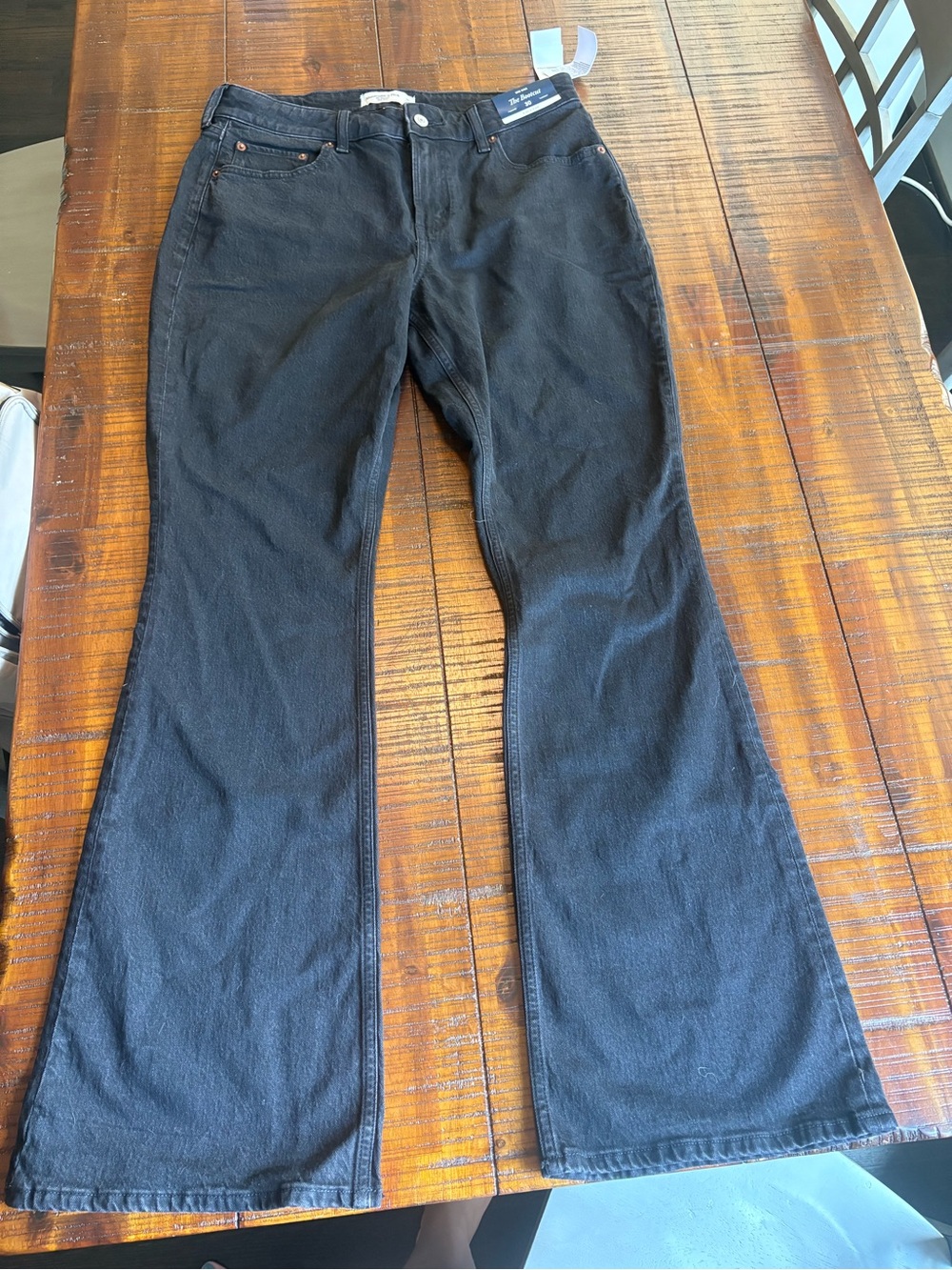 Abercrombie & Fitch Curve Love Mid Rise Bootcut Jeans – Size 30